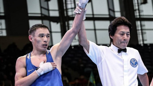 Четырехкратный чемпион Казахстана по боксу Жусупов вышел в 1/4 финала первенства страны