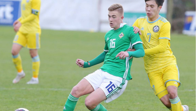 Юношеская сборная Казахстана по футболу дважды вела в счете, но проиграла в отборе на Евро-2019
