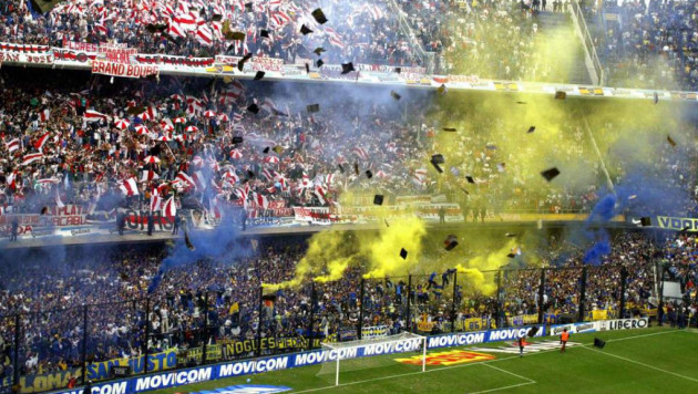 Тысячи фанатов уволились с работы ради поездки на финал Кубка Либертадорес