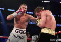 Геннадий Головкин и "Канело" Альварес. Фото: HBO Boxing