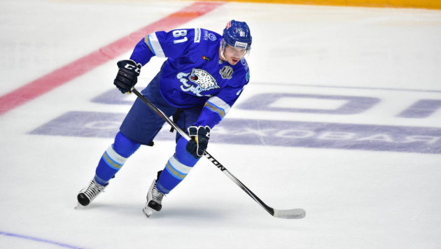 Казахстанский нападающий с опытом игры в НХЛ нашел новый клуб после ухода из "Барыса"