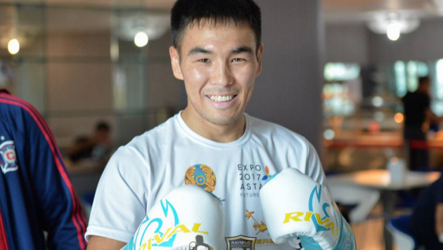 Казахстанский боксер вошел в топ-100 после победы над спарринг-партнером Пакьяо в бою за пояс WBC