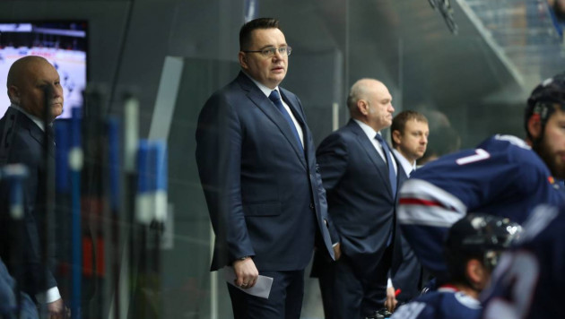 Клуб КХЛ отправил в отставку бывшего тренера "Барыса" и сборной Казахстана