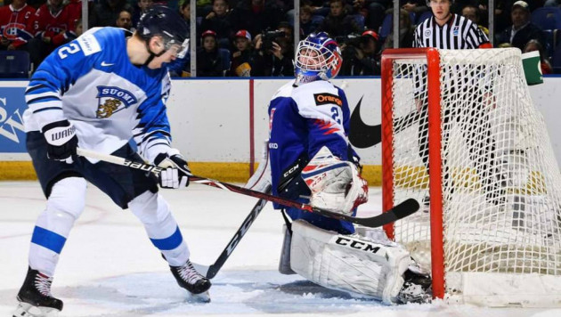 Словакия перед матчем с Казахстаном потерпела третье поражение подряд на молодежном ЧМ по хоккею