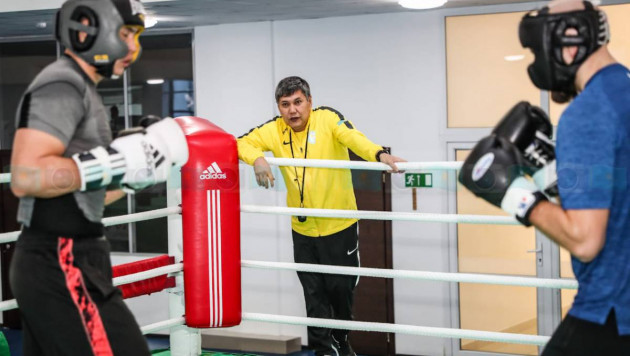 Новый тренер сборной Казахстана по боксу определился со штабом и планами на турниры в 2019 году