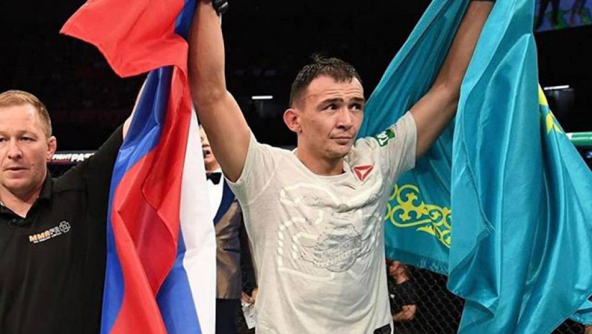 Казахский боец назвал дату и место следующего боя в UFC