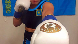 Казахстанская боксерша Аида Сатыбалдинова одержала досрочную победу над мексиканкой в Мексике