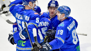 Подножка от "Сибири", или почему "Барысу" важно возглавить свой дивизион в КХЛ