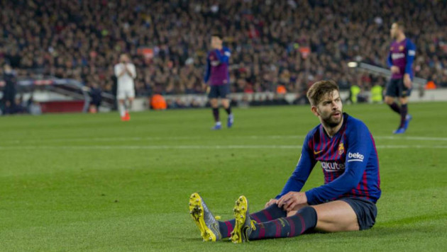 Защитник "Барселоны" остался недоволен судейством в матче с "Реалом"