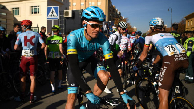 Велогонщик "Астаны" Санчес финишировал третьим на третьем этапе "Вуэльты Валенсии"