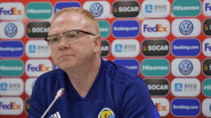 "Не лучший матч в моей карьере". Тренер сборной Шотландии похвалил Казахстан и объяснил разгром в отборе на Евро-2020