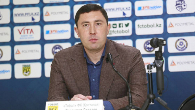 Тренер "Тобола" Владимир Газзаев оштрафован за отказ от рукопожатия 