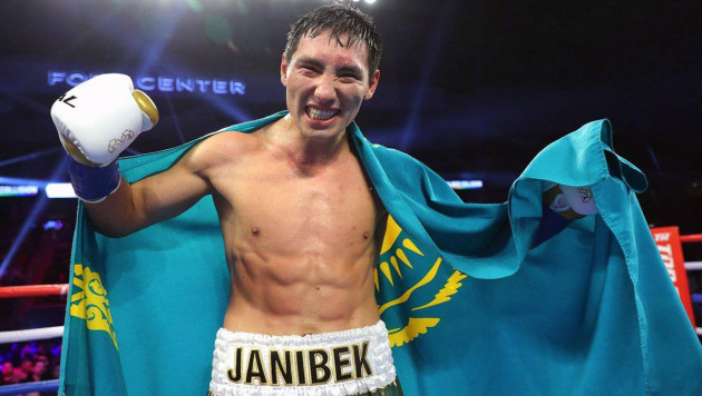 Бой Алимханулы за титулы WBC и WBO покажут в прямом эфире в Казахстане