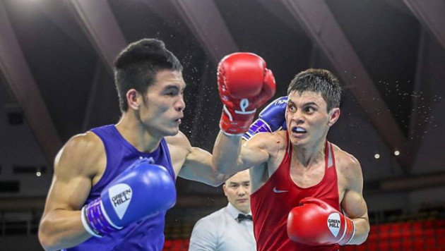 Казахстанец Закир Сафиуллин вышел в 1/4 финала чемпионата Азии по боксу