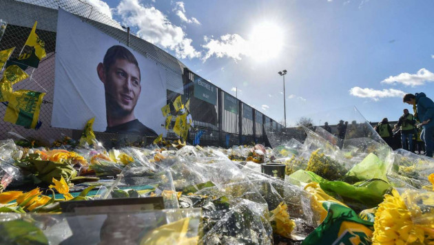 Отец погибшего футболиста Салы скончался через три месяца после потери сына