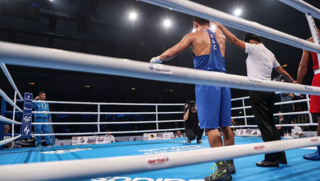 Две досрочные победы, или как юные казахстанские боксеры выступают в Азербайджане