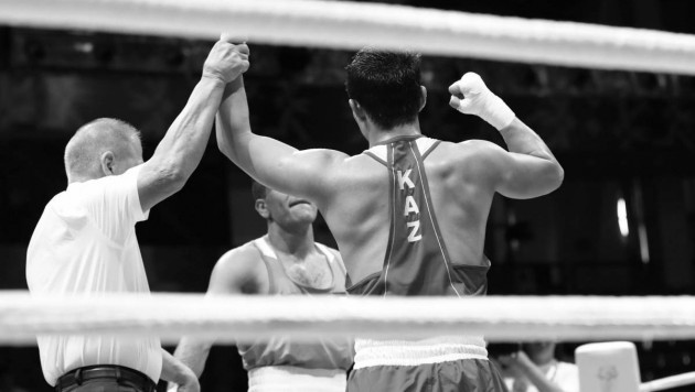 Пять золотых против одной. Как казахстанские боксеры уступили Узбекистану на турнире в Азербайджане