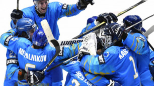 Сборная Казахстана по хоккею досрочно завоевала "золото" чемпионата мира в первом дивизионе