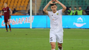 Нападающий сборной Казахстана из "Тобола" забил гол-красавец с дальней дистанции в ворота "Кайрата"