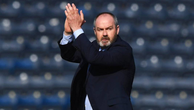 Шотландия после разгрома от Казахстана назначила экс-тренера "Челси" и "Ливерпуля"