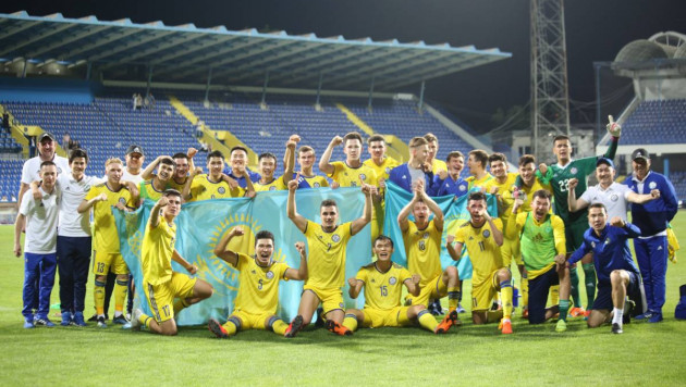 Появился видеообзор матча с волевой победой казахстанской "молодежки" на 94-й минуте в отборе на Евро