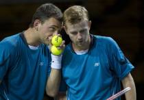 Александр Недовесов (слева) и Андрей Голубев. Фото: daviscup.com