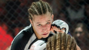 Девушка-боец из Казахстана прошла взвешивание перед боем за контракт с UFC