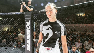 Девушка-боец из Казахстана прокомментировала поражение в бою за контракт с UFC