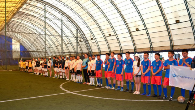 В Алматы определился обладатель Кубка акима по мини-футболу среди строителей
