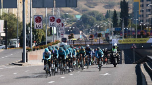 "Ради спорта нужно идти на жертвы". Эксперт UCI высказался об ограничении движения во время "Тура Алматы"