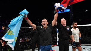 Казахский боец из России Дамир Исмагулов необычно отпраздновал третью подряд победу в UFC