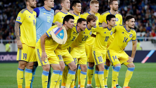 Сборная Казахстана играет вничью с Россией после первого тайма матча отбора на Евро-2020