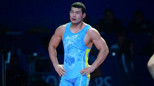 Казахстанский борец после сенсационной победы над олимпийским чемпионом не смог выйти в финал ЧМ