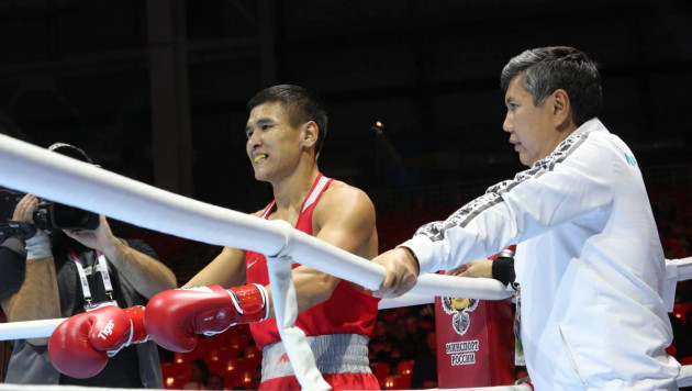 Казахстанский боксер побывал в нокдауне и лишился финала чемпионата мира-2019 