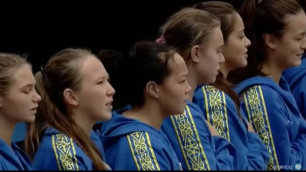 Казахстанские ватерполистки исполнили прерванный гимн Казахстана "а капелла"