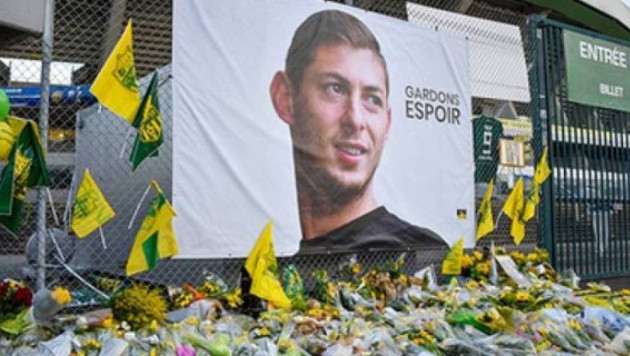 Клуб обязали заплатить миллионы евро за погибшего футболиста Салу