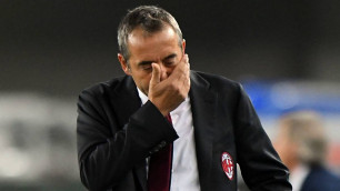 "Милан" объявил об отставке главного тренера