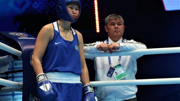 Казахстан понес еще одну потерю на женском чемпионате мира по боксу