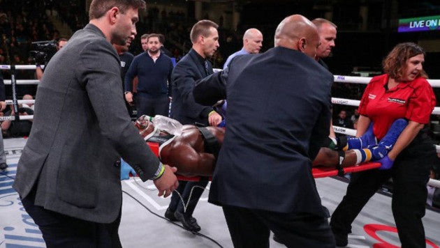 Появилась информация о состоянии впавшего в кому после нокаута американского боксера