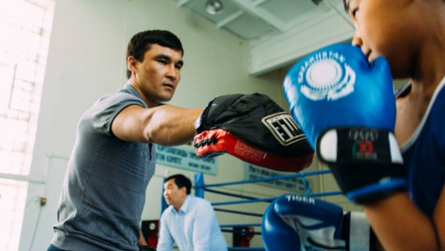 Сапиев назвал казахстанских претендентов на медали Олимпиады-2020 в боксе 