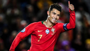 Хет-трик Роналду помог Португалии одержать разгромную победу в матче отбора на Евро-2020