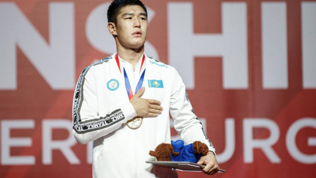 Чемпион мира из Казахстана поспарринговал с бывшим чемпионом WBC и экс-соперником Головкина