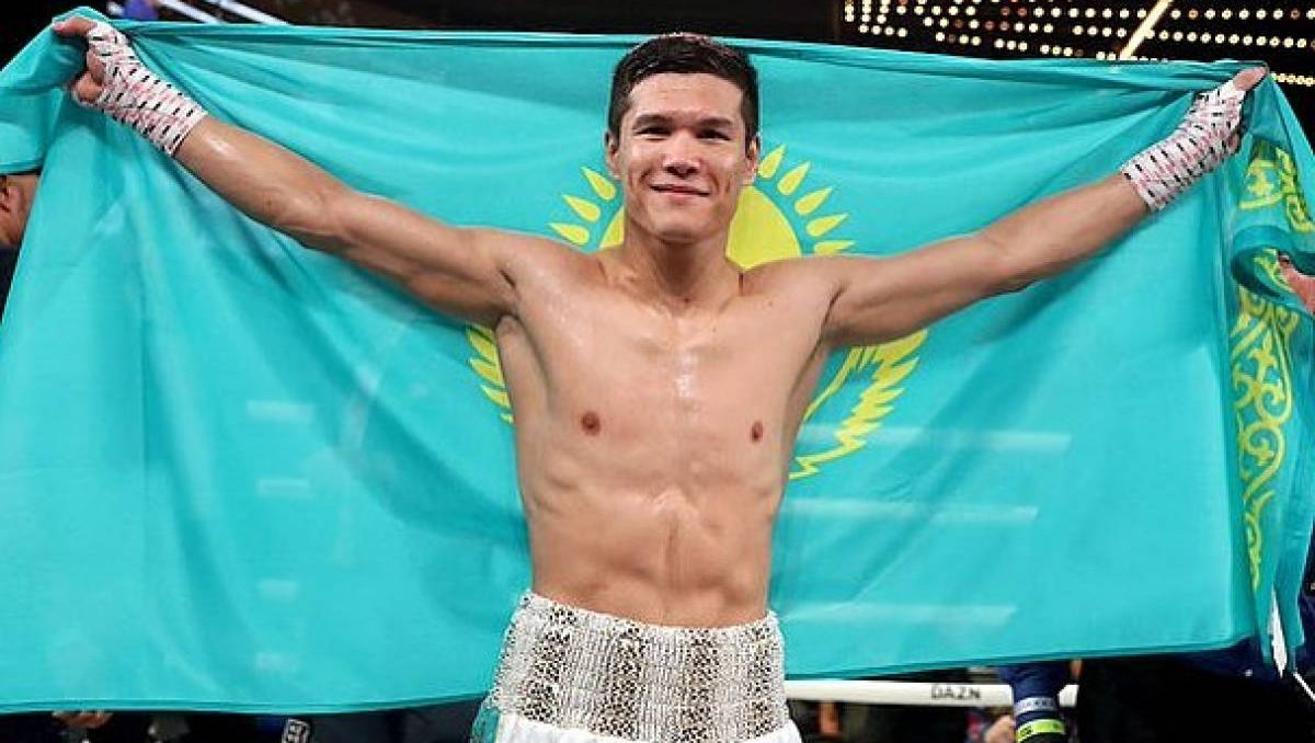 Елеусинов получил бой против экс-чемпиона WBC в карде бывших соперников Головкина и "Канело"