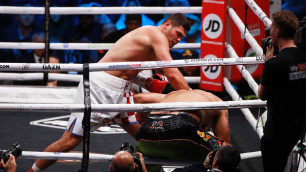 Видео нокаута, или как экс-боксер "Астана Арланс" победил бывшего соперника Уайлдера и Джошуа