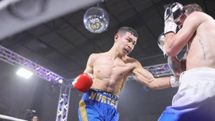 Непобежденный казахстанец победил боксера из промоушена Пакьяо 