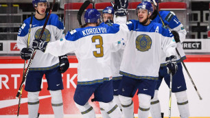 Гимн Казахстана после первой победы на МЧМ-2020 по хоккею