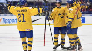 Швеция дважды отыгралась против команды экс-тренера "Барыса" и завоевала "бронзу" МЧМ-2020 по хоккею