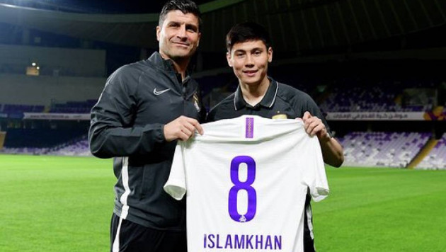Тренер восхитился Исламханом и анонсировал его дебют в составе нового клуба