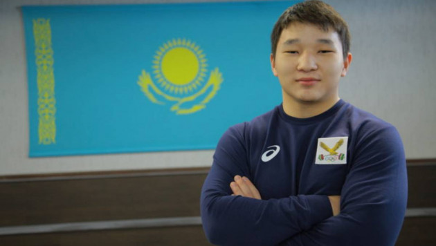 "В детстве я копировал образ Ильи". 16-летний казахстанец - о мировом рекорде и результате выше Ильина