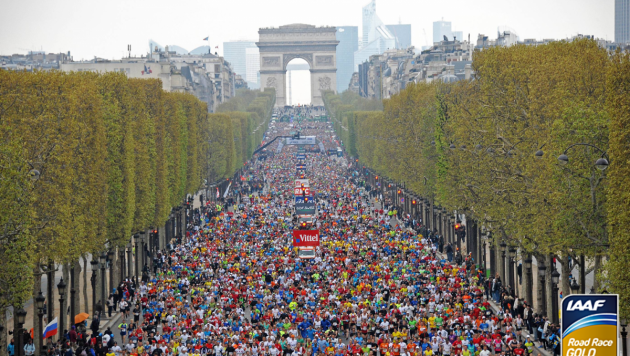 Парижский марафон перенесен с апреля на октябрь из-за угрозы коронавируса